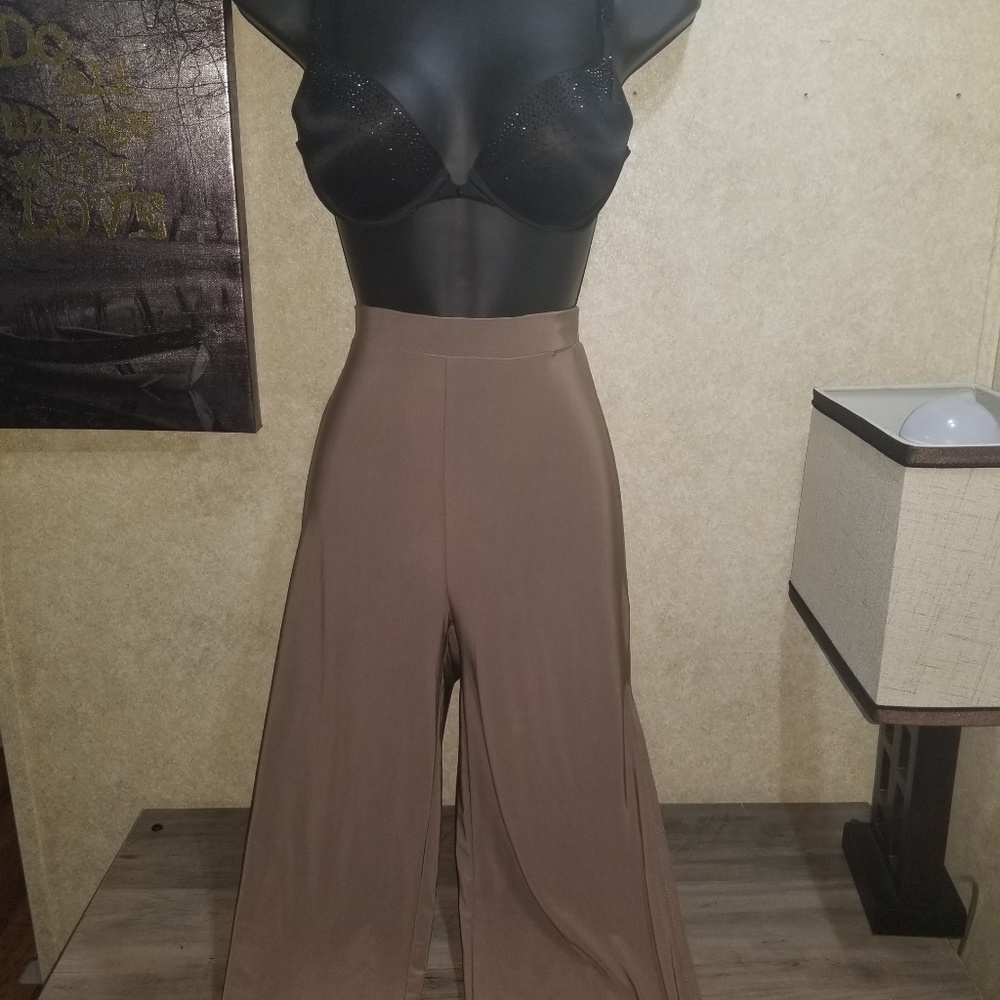 Fashion Nova high waisted pants